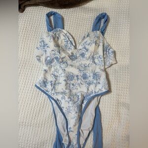 Cupshe Blue and White Floral onepiece swim by Kelsey Anderson